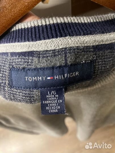 Классический свитшот Tommy Hilfiger Размер L