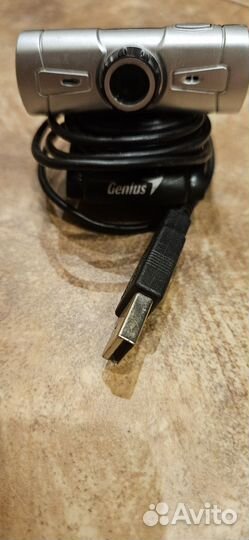 Веб-камеры Logitech и Genius