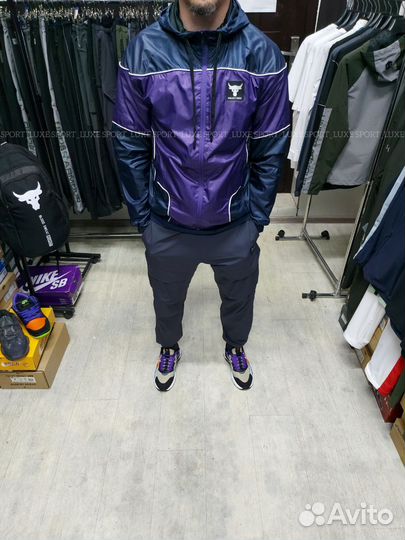 Ветровка under armour