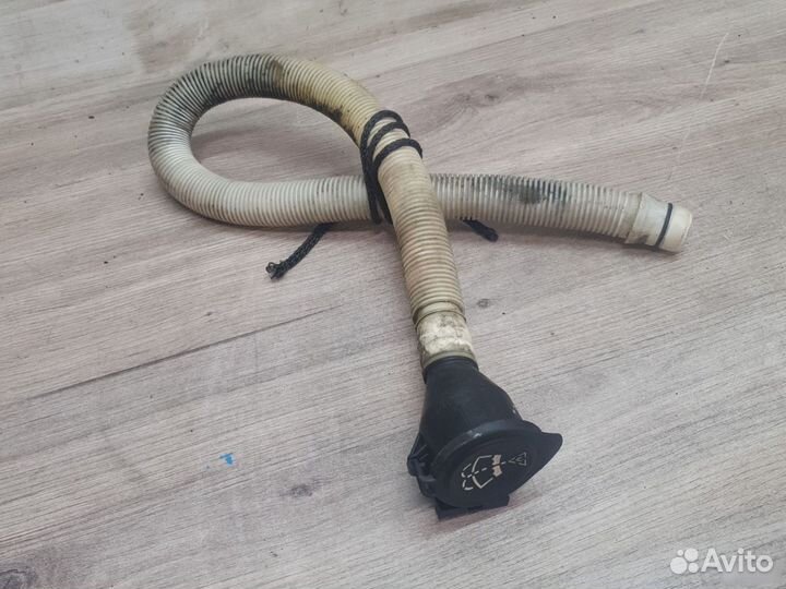 Горловина бачка омывателя bmw e90 e92