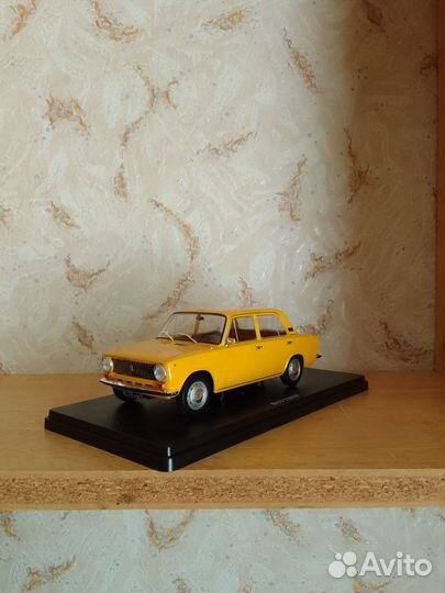 Модели автомобилей 1 24