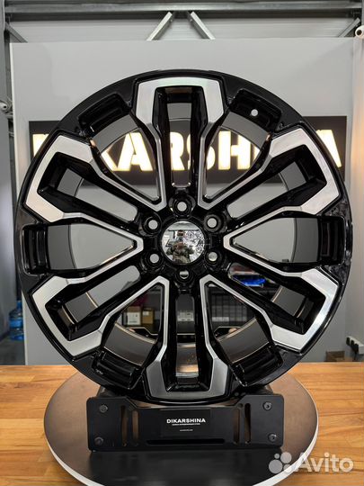 Новые диски R22 на Chevrolet Tahoe 6/139.7