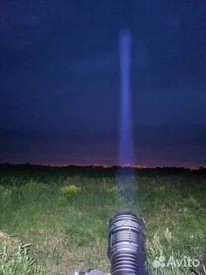 Супер мощный фонарь. GT60 светодиод