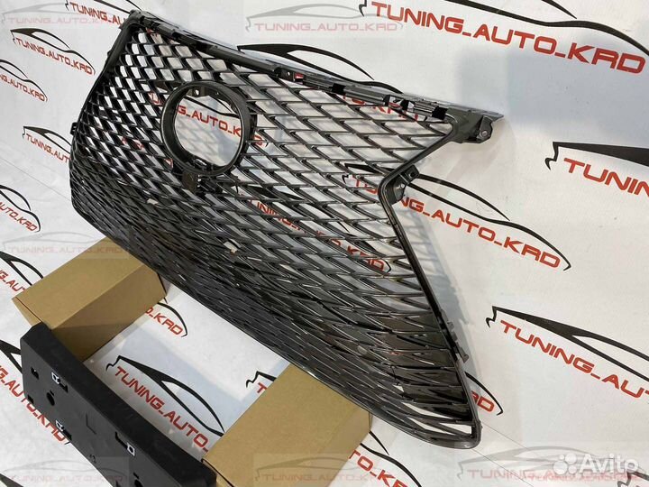 Решетка радиатора Lexus NX200 Стиль F-Sport N5322