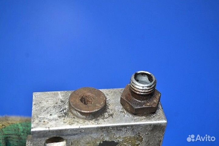 Система подъема кабины / Другие части iveco Strali