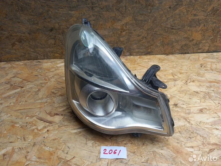 2061 Фара правая Nissan Bluebird Sylphy, KG11