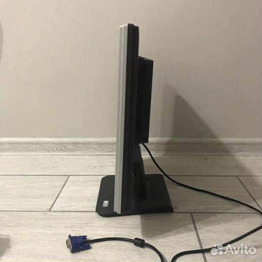 Жк-монитор 19