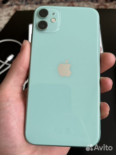 iPhone 11, 64 ГБ
