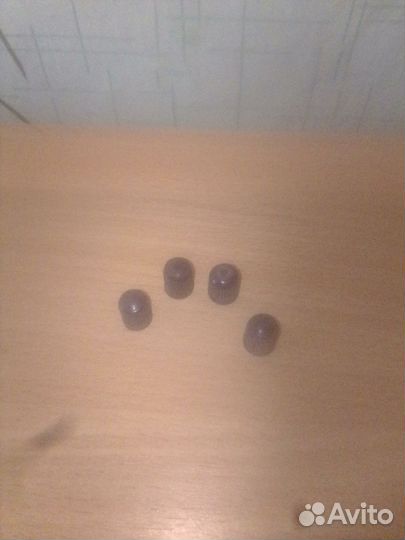 Колпачки плассмасовые