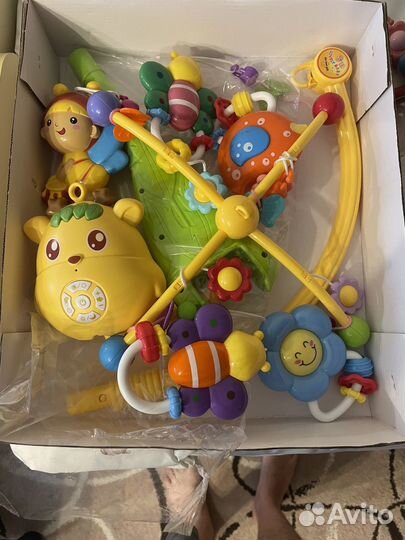 Мобиль в кроватку музыкальный