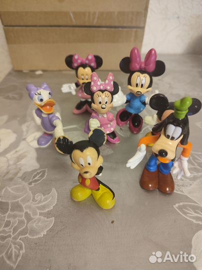 Мультяшные герои игрушки