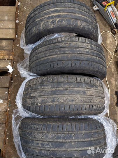 Kormoran Ultra High Performance 235/40 R18