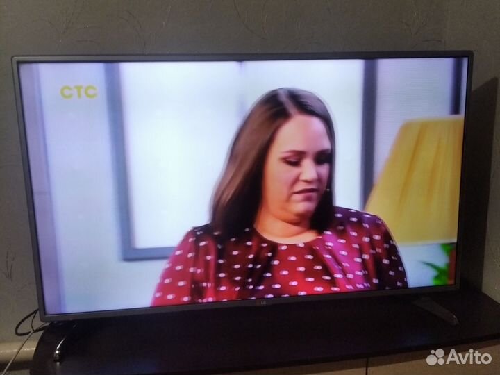 Телевизор SMART LG47LB580