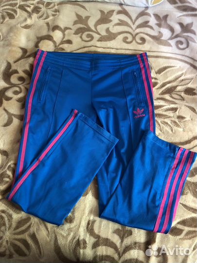 Спортивные штаны adidas