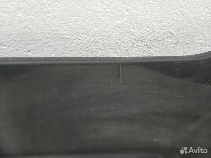 Обшивка задней панели Toyota Camry V50