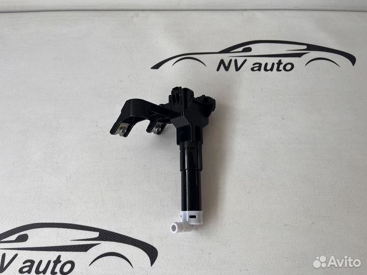 Toyota Rav 4 XA30 омыватель фары левый 09-10