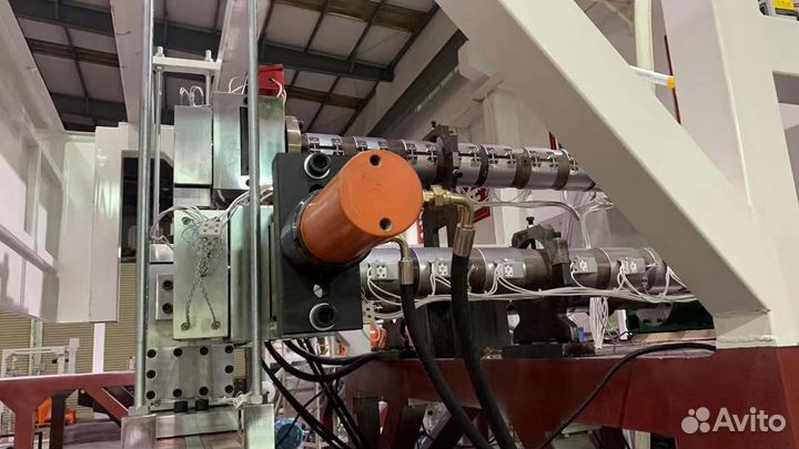 Экструдер стрейч-пленки XHD55/80/55/1250