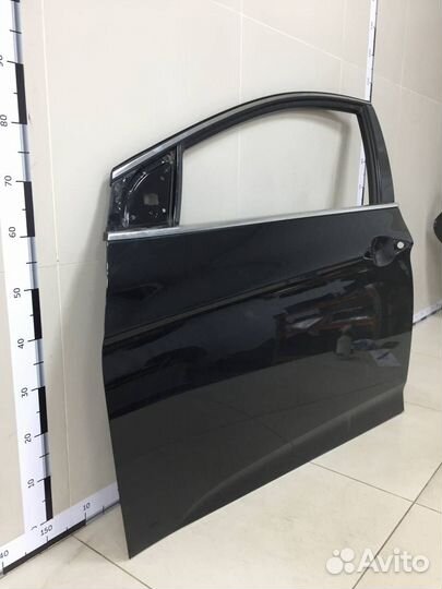 Б/У Дверь передняя левая 760033Z000 Hyundai-KIA