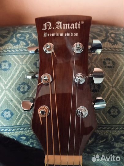 Электро-акустическая гитара Amati