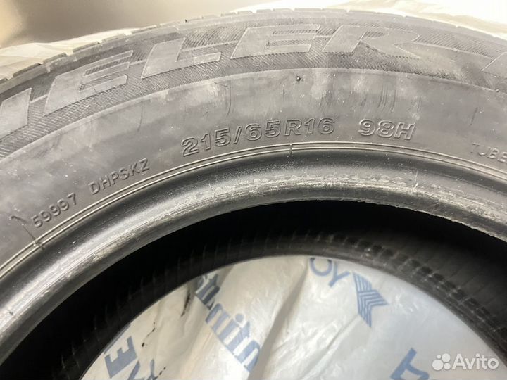 Bridgestone Dueler H/P 215/65 R16 98H