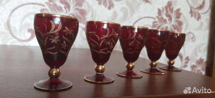 Рюмки, рубиновое стекло с позолотой, богемское