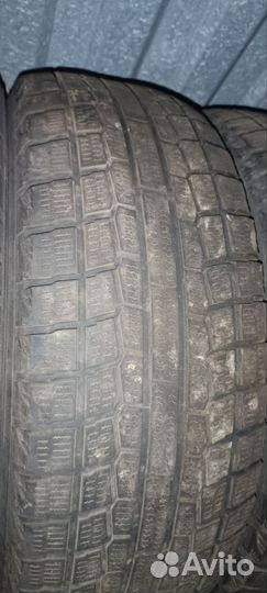 Yokohama Ice Guard IG20 215/60 R16 95Q