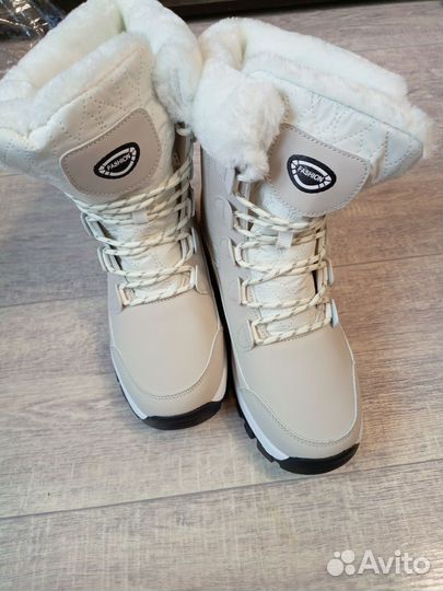 Дутики женские