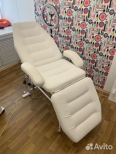 Кушетка косметологическая