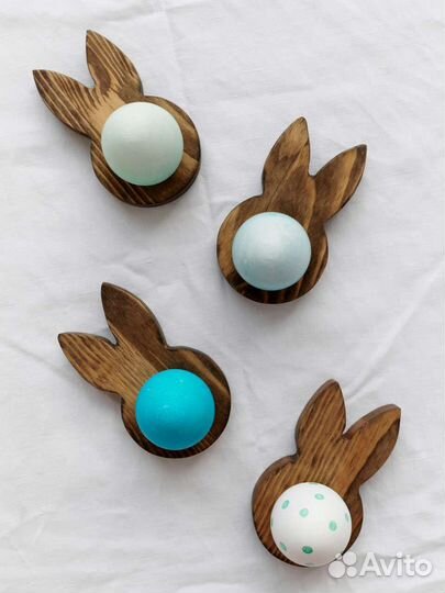 Подставка под яйцо, пасхальный кролик