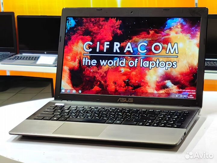 Ноутбук Asus 15.6