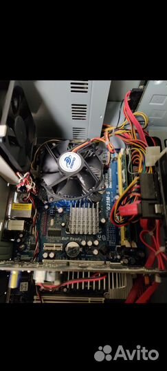 Компьютер (системный блок с монитором)