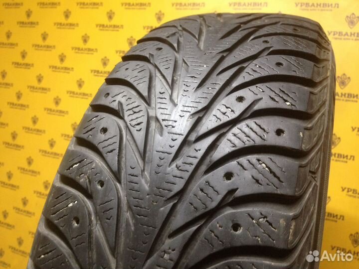 Yokohama Ice Guard IG35 215/65 R16