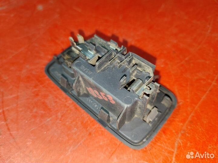 Плафон подсветки салона Toyota Carina E седан 1.6