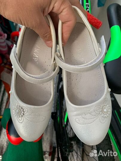 Туфли для девочки