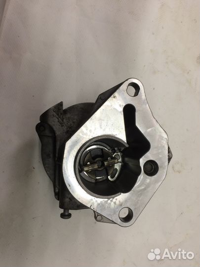 Вакуумный насос меган 3 1,5 дизель 8200577807