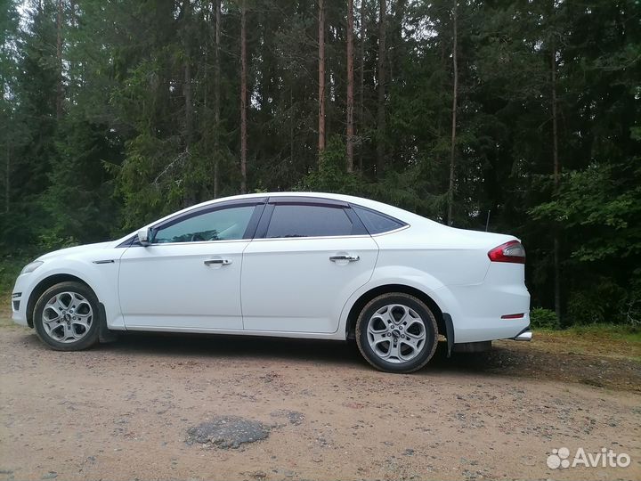 Ford Mondeo 1.6 МТ, 2013, 220 000 км