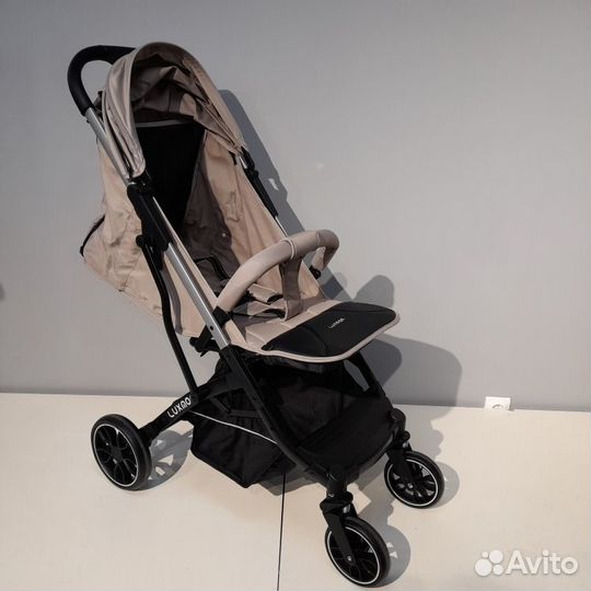 Прогулочная коляска Люксмом бежевая
