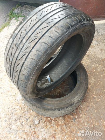 Bridgestone 738V 225/55 R17 19D