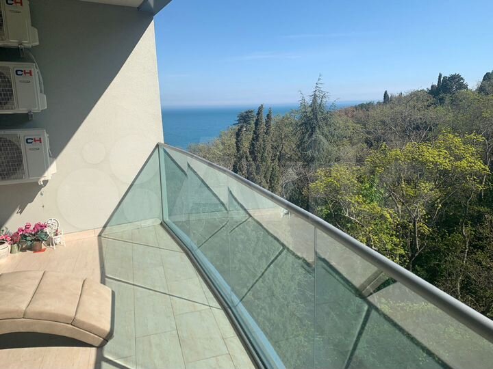 2-к. квартира, 104 м², 5/21 эт.