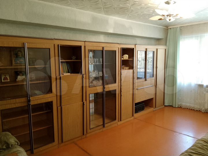 4-к. квартира, 81 м², 2/5 эт.