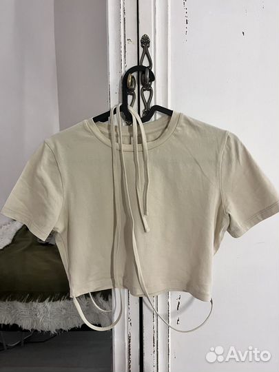 Кроп топ befree размер S (42-44) бежевый