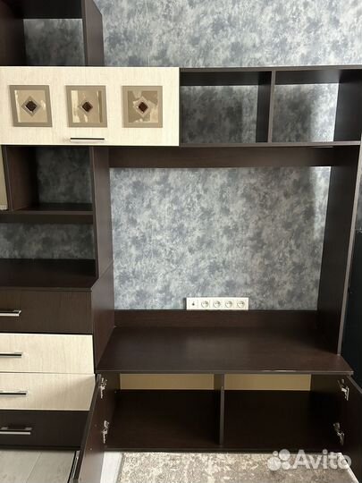 Стенка в гостиную