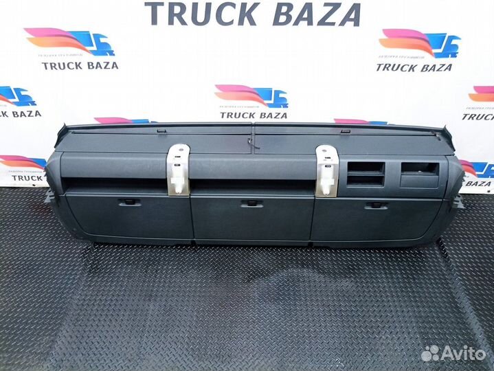 Консоль кабины верхняя Man TGX