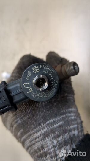 Форсунка топливная киа Optima 4