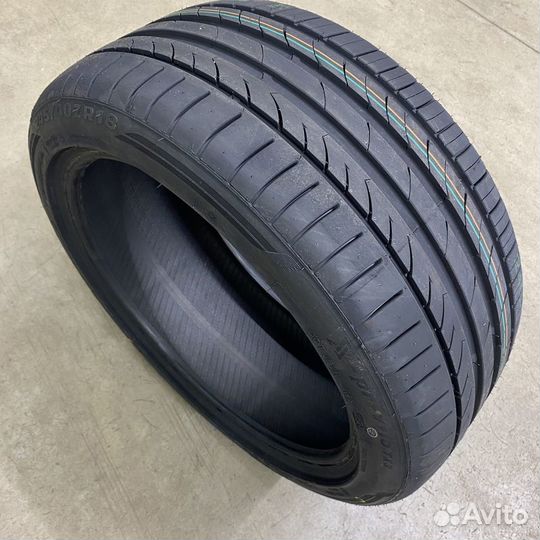 Tracmax X-Privilo TX3 225/40 R19 93Y