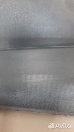 Бампер задний правая часть Toyota RAV4