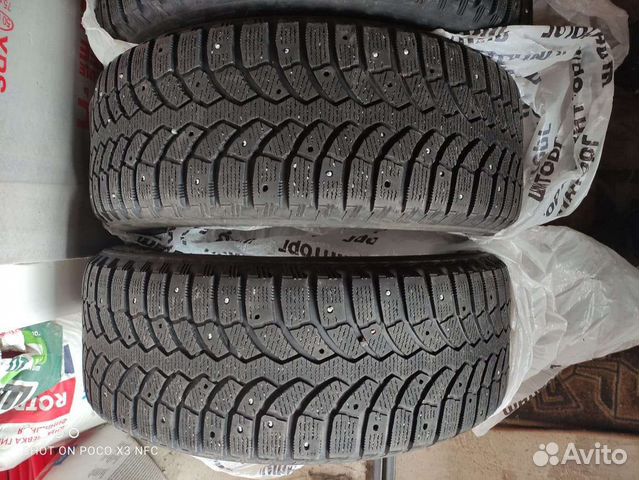 Bridgestone Blizzak Spike-01 205/55 R16