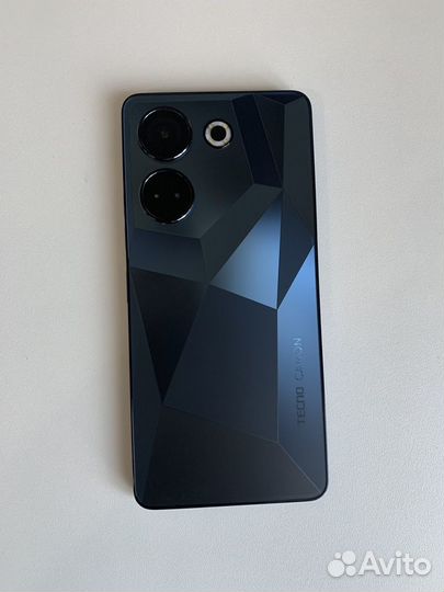 TECNO Camon 20 Pro, 8/256 ГБ