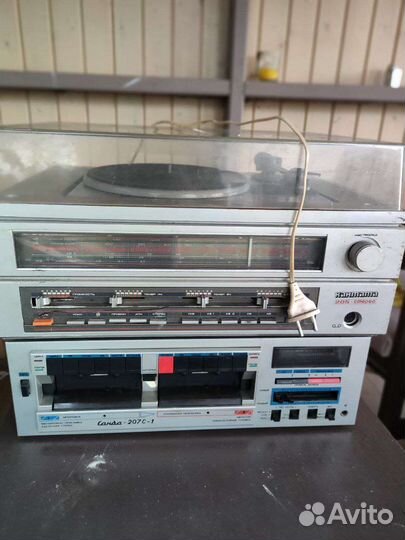 Проигрыватель винила