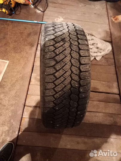 Nord Wolf Cargo 215/55 R17C